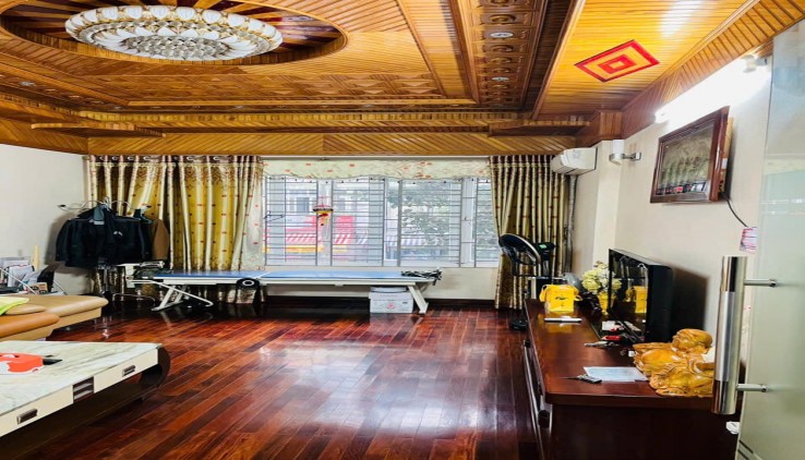 Cho thuê nhà Mặt Phố Ngọc Hồi kinh doanh, 6 tầng x 50m2, mt 4m, 4 ngủ, 20 Triệu